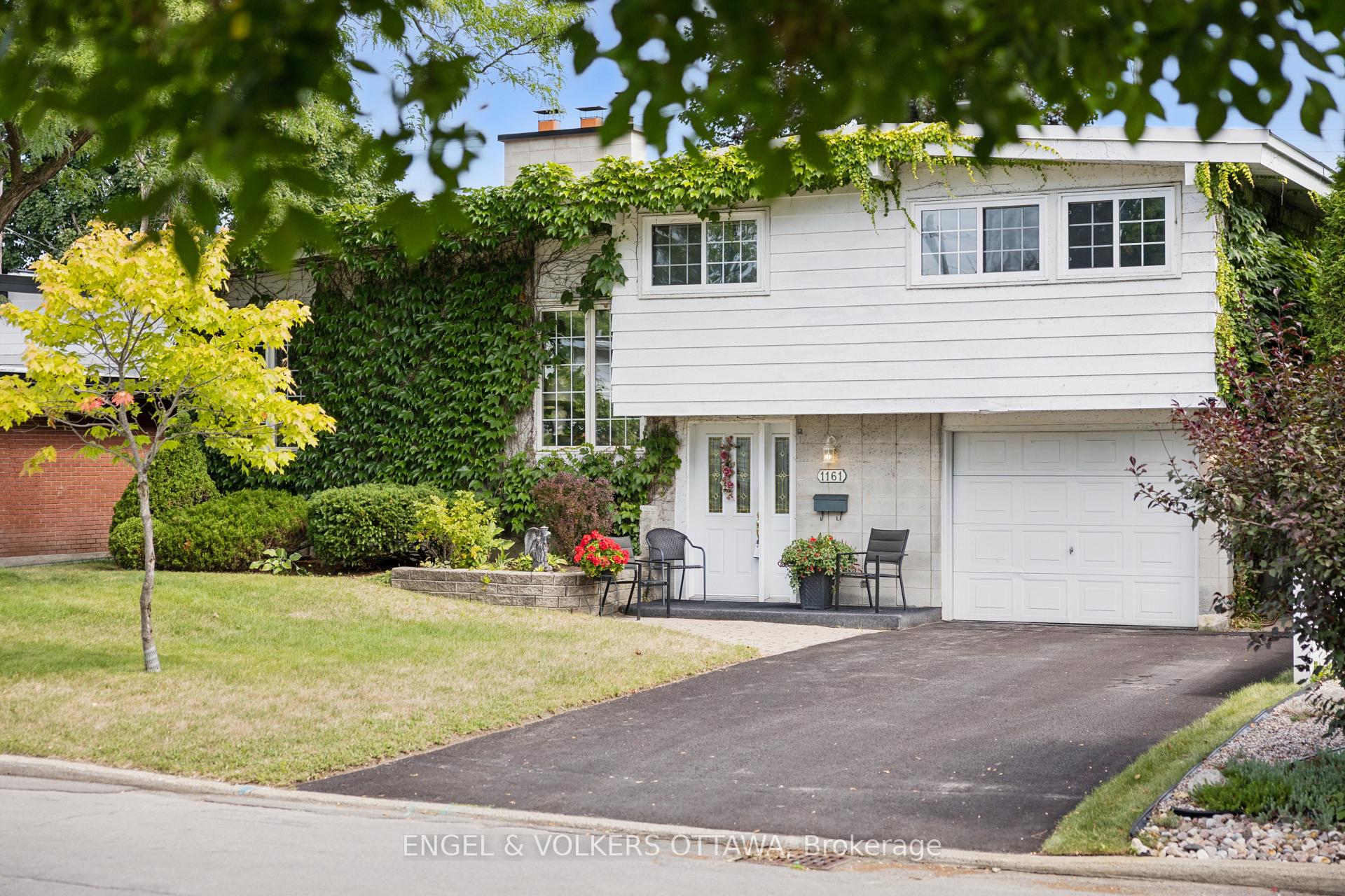 Photo 5 of 1161 Cameo Drive, Ottawa, Copeland Park — HOMEH