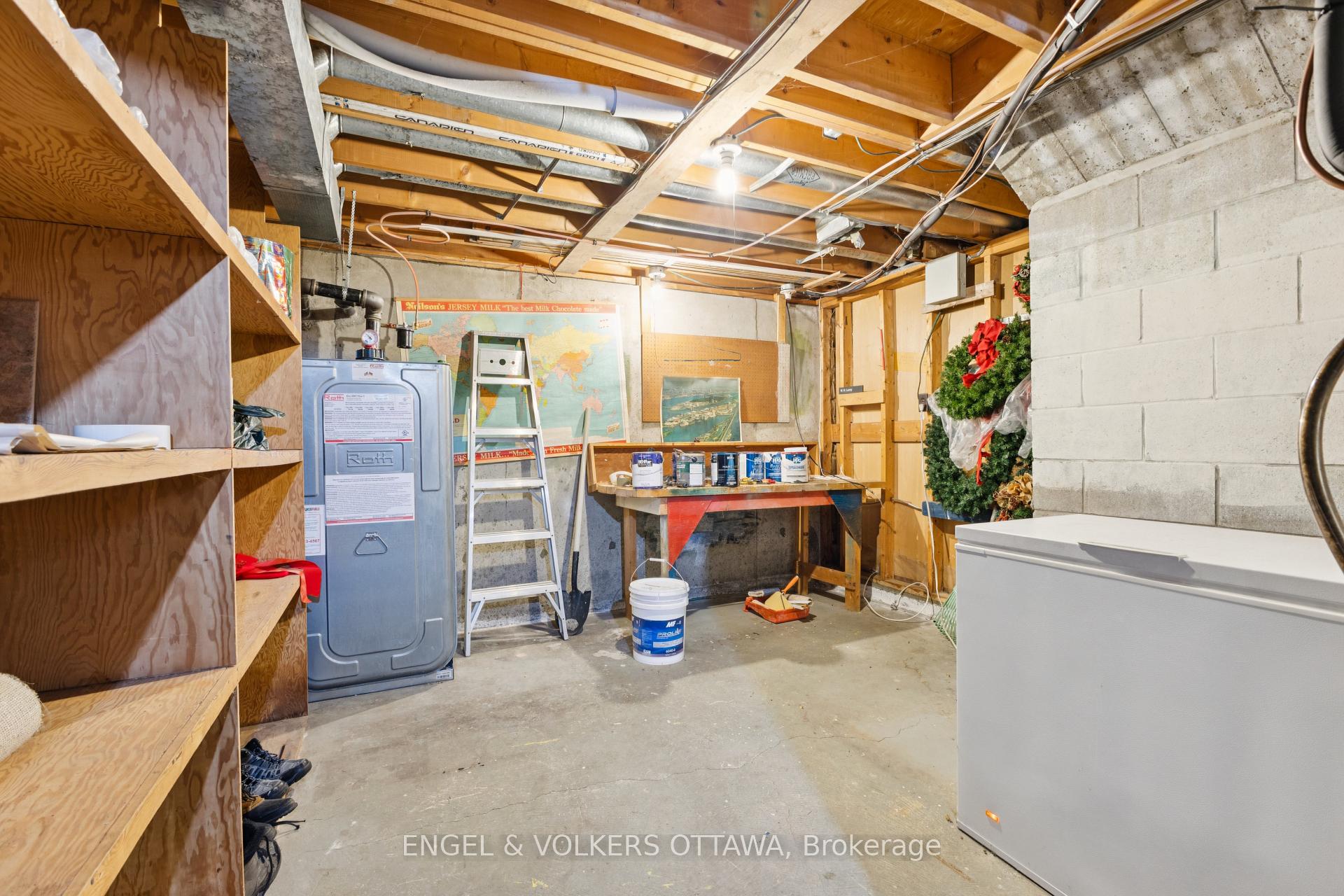 Photo 42 of 1161 Cameo Drive, Ottawa, Copeland Park — HOMEH
