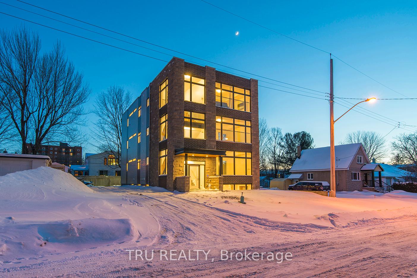 Photo 1 of Unit 2, 550 Guy Street, Ottawa, Castle Heights — HOMEH