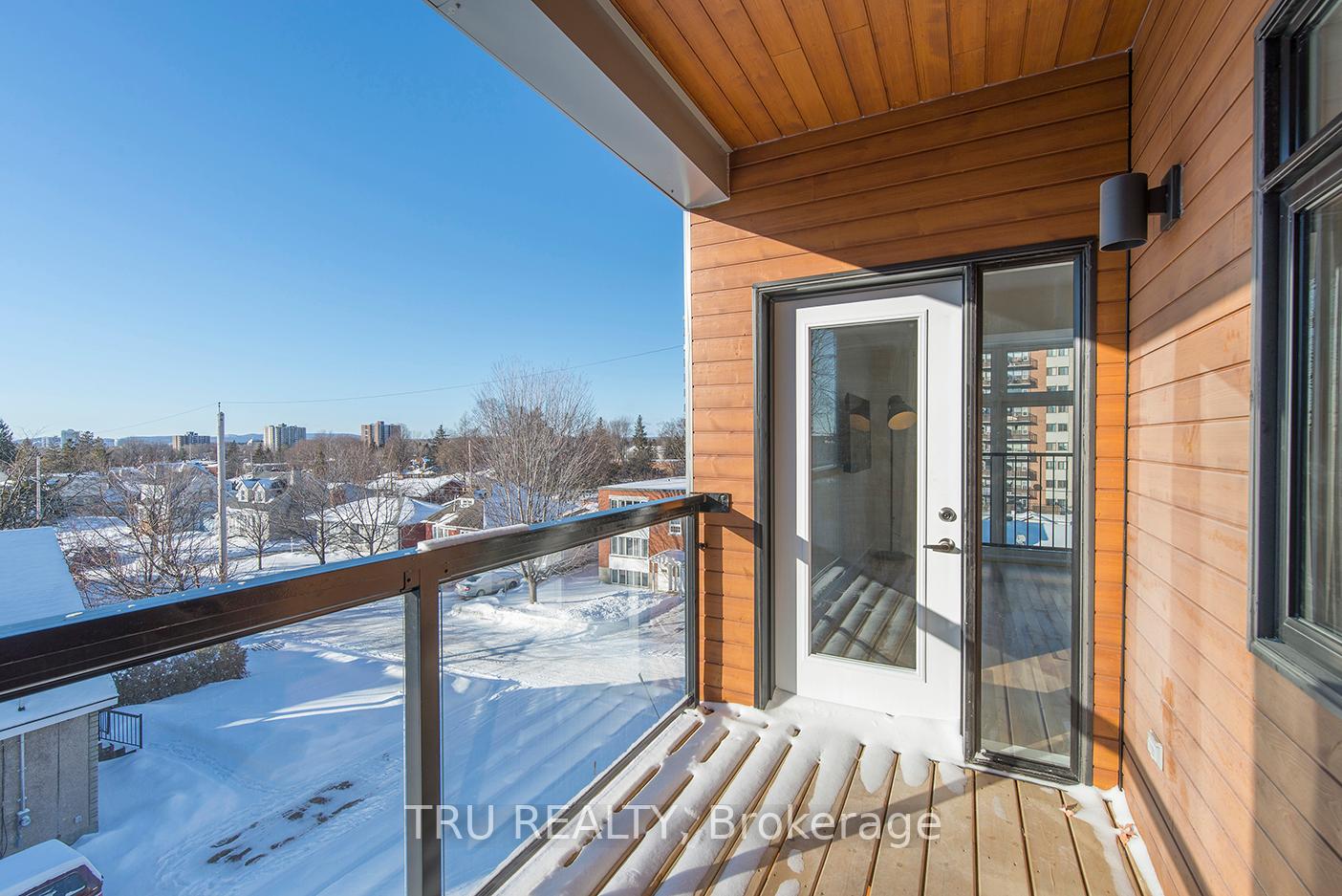 Photo 9 of Unit 2, 550 Guy Street, Ottawa, Castle Heights — HOMEH