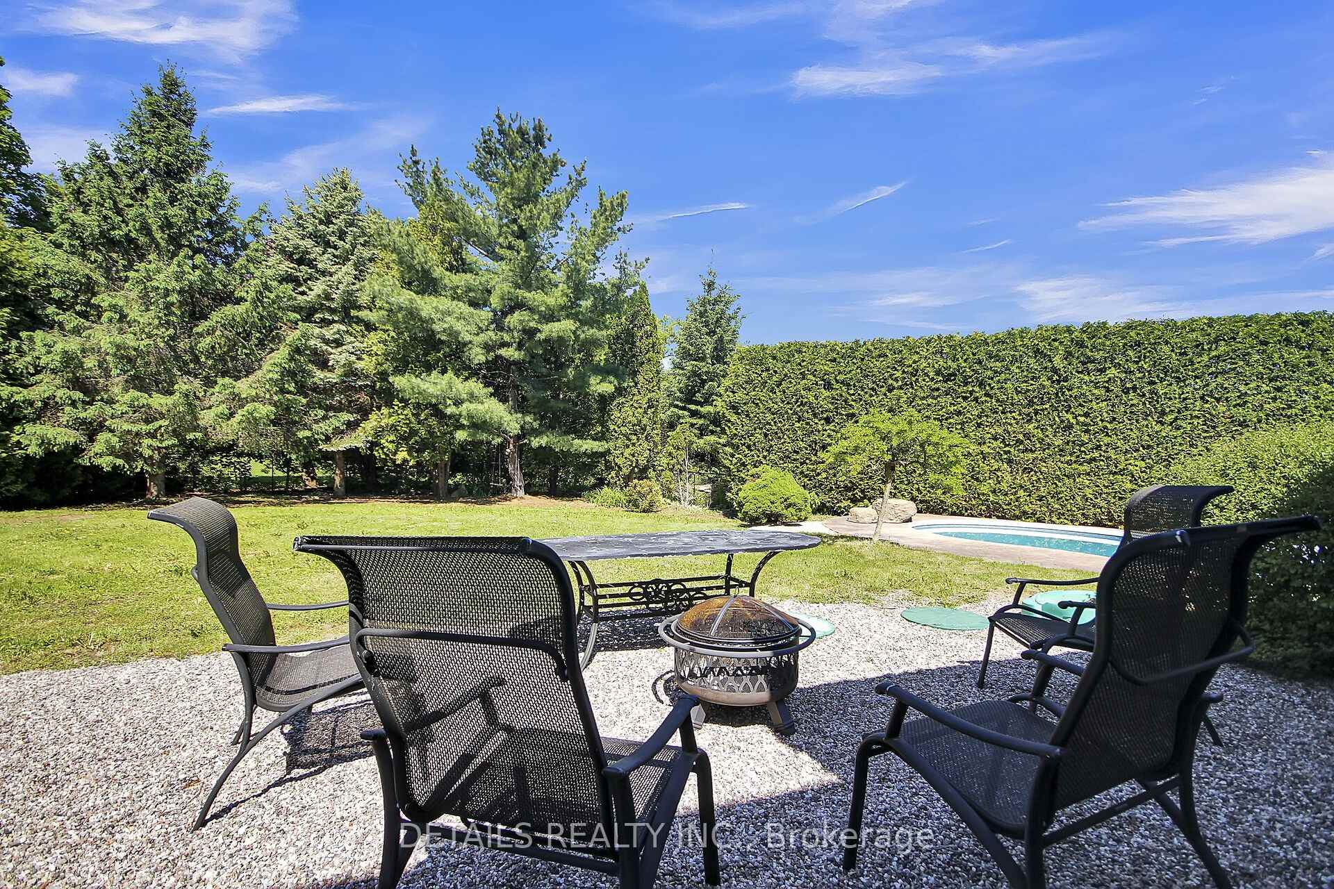 Photo 17 of 1362 Cornfield Crescent, Ottawa, Greely — HOMEH
