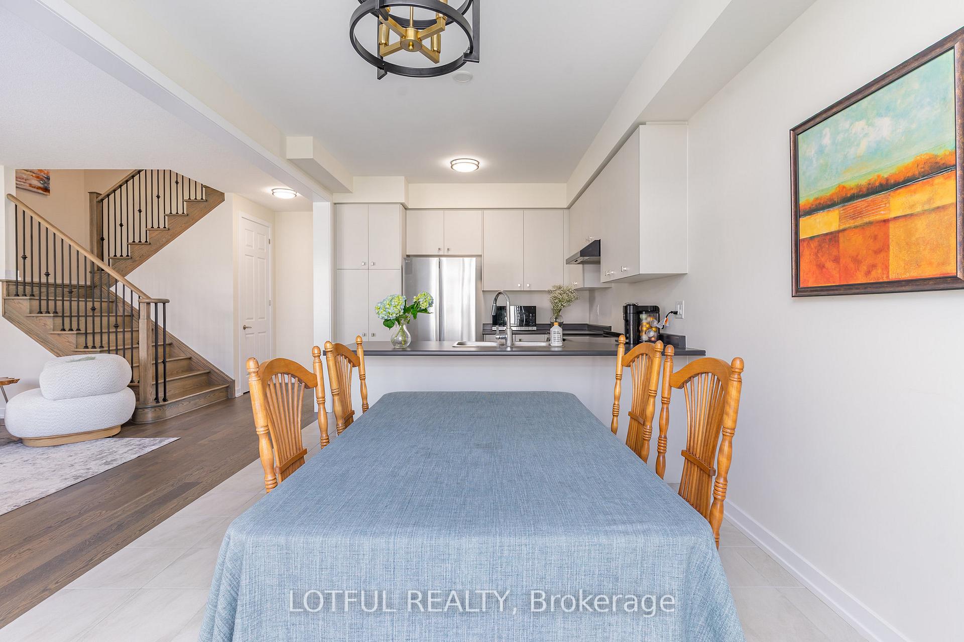 Photo 16 of 82 Lilac Circle, Haldimand — HOMEH