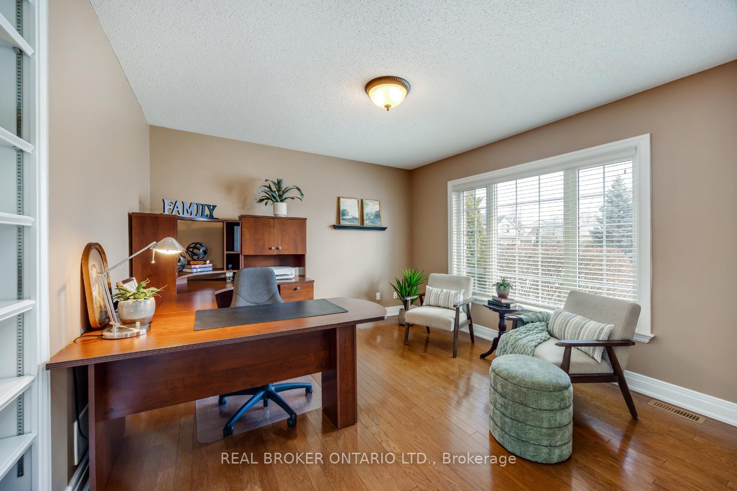 Photo 22 of 24 Worthington Drive, Clarington, Courtice — HOMEH