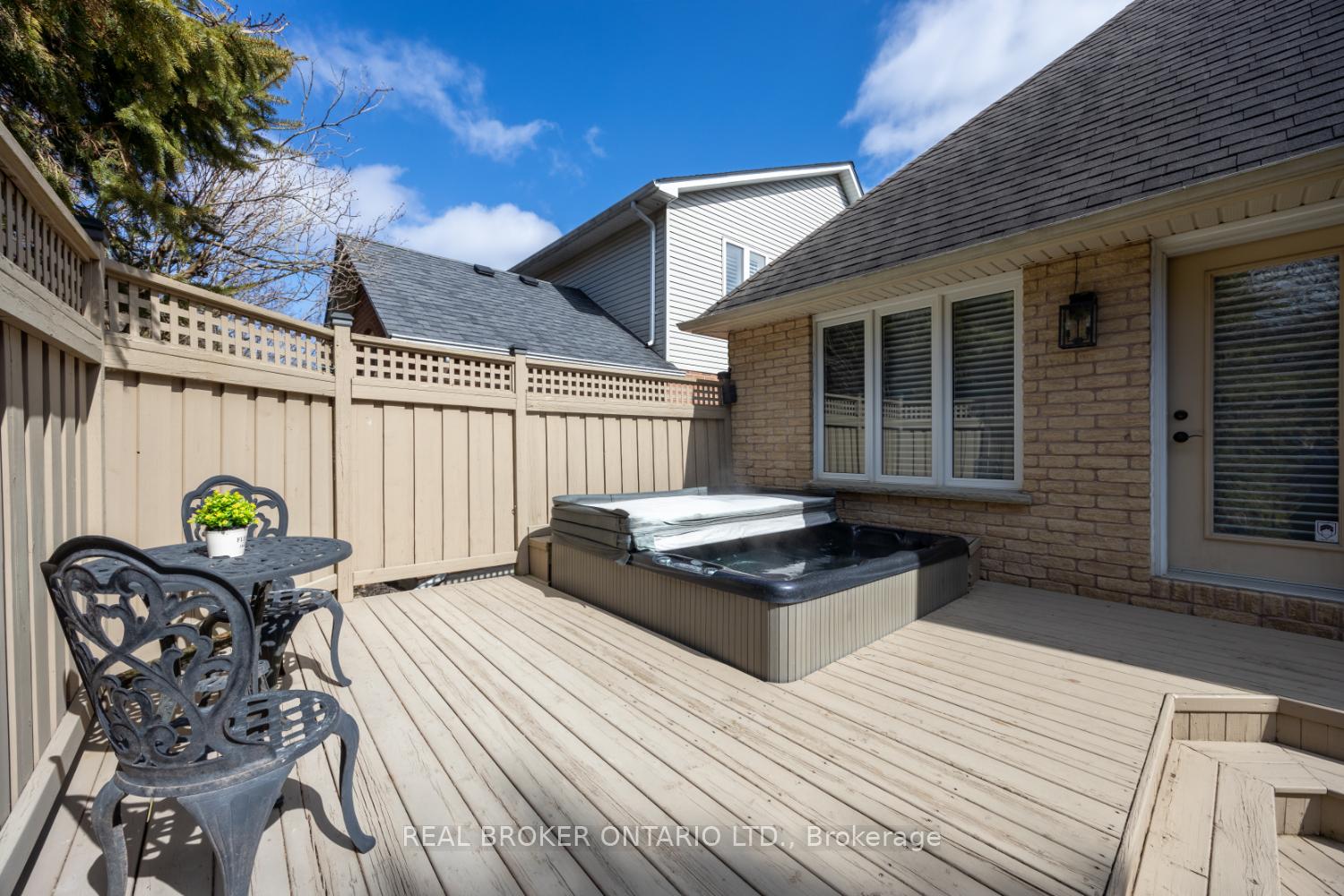 Photo 45 of 24 Worthington Drive, Clarington, Courtice — HOMEH