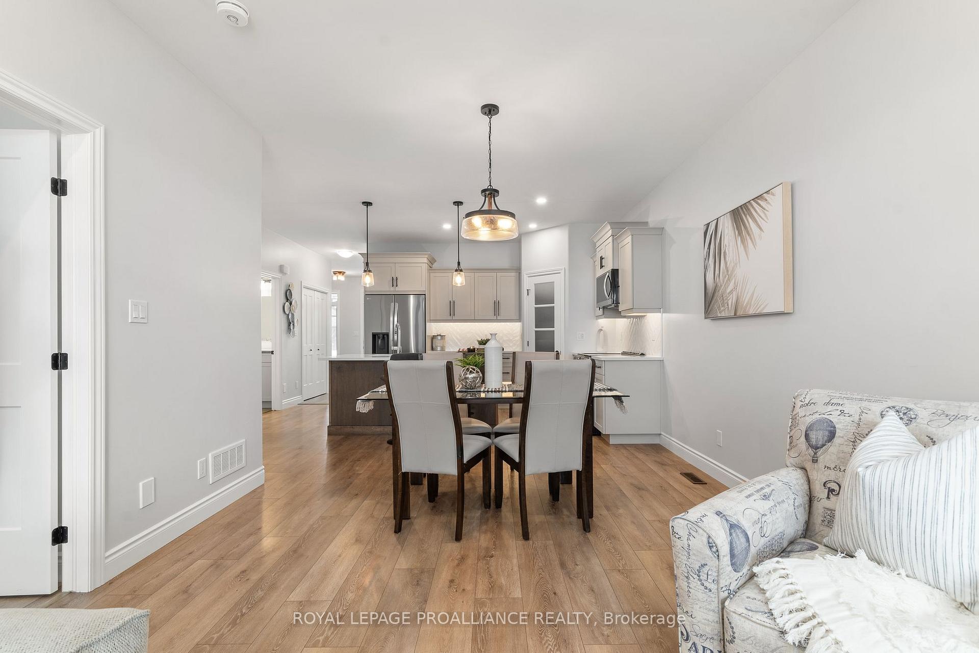 Photo 17 of 26 Raycroft Drive, Belleville, Thurlow Ward — HOMEH