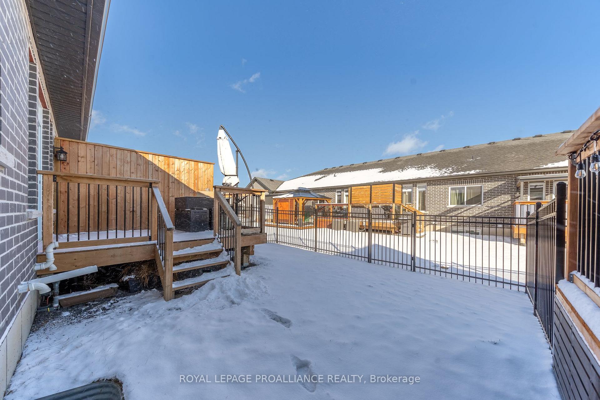 Photo 38 of 26 Raycroft Drive, Belleville, Thurlow Ward — HOMEH