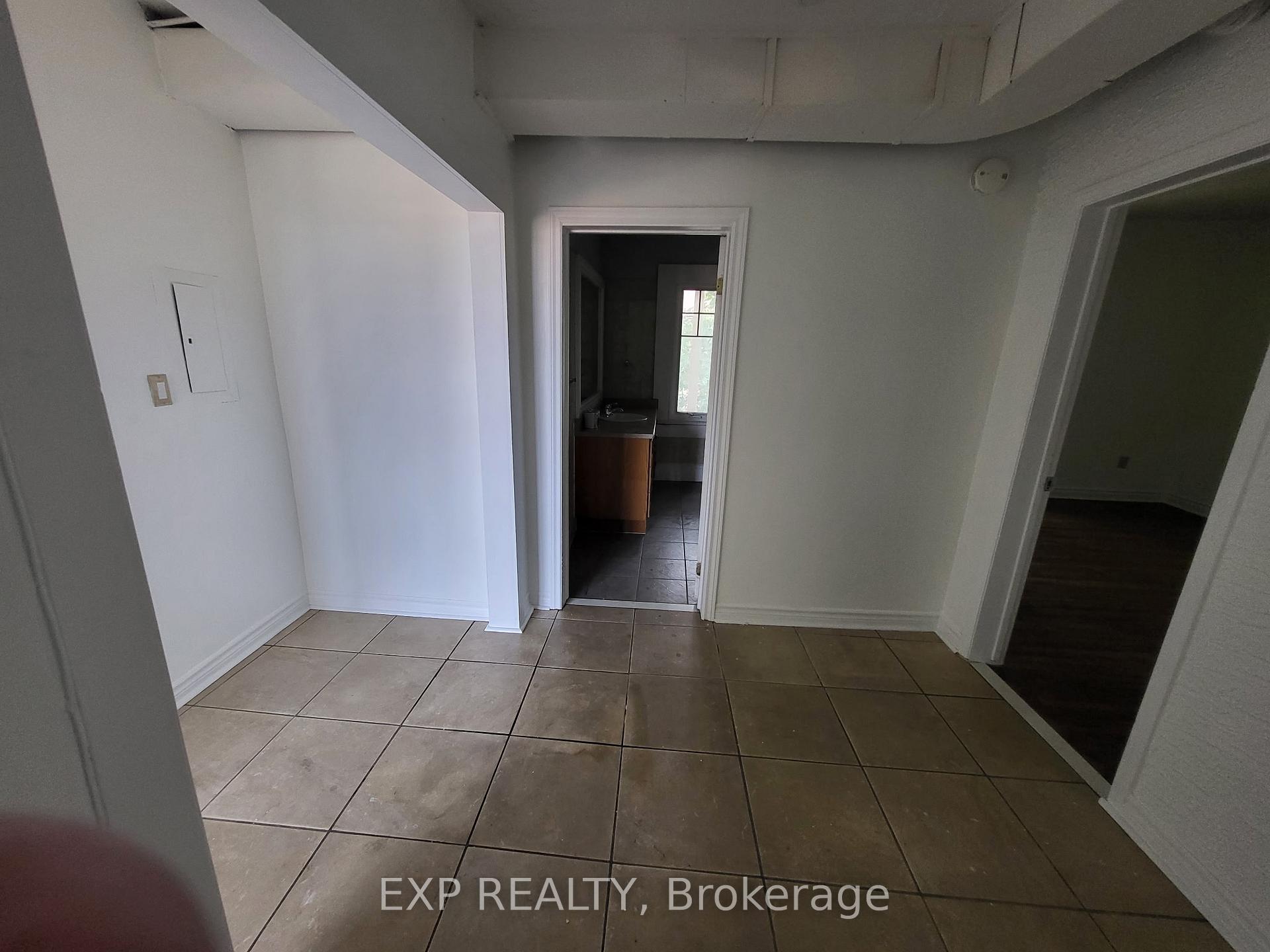 Photo 6 of Unit 2, 9 Proctor Boulevard, Hamilton, Gibson — HOMEH