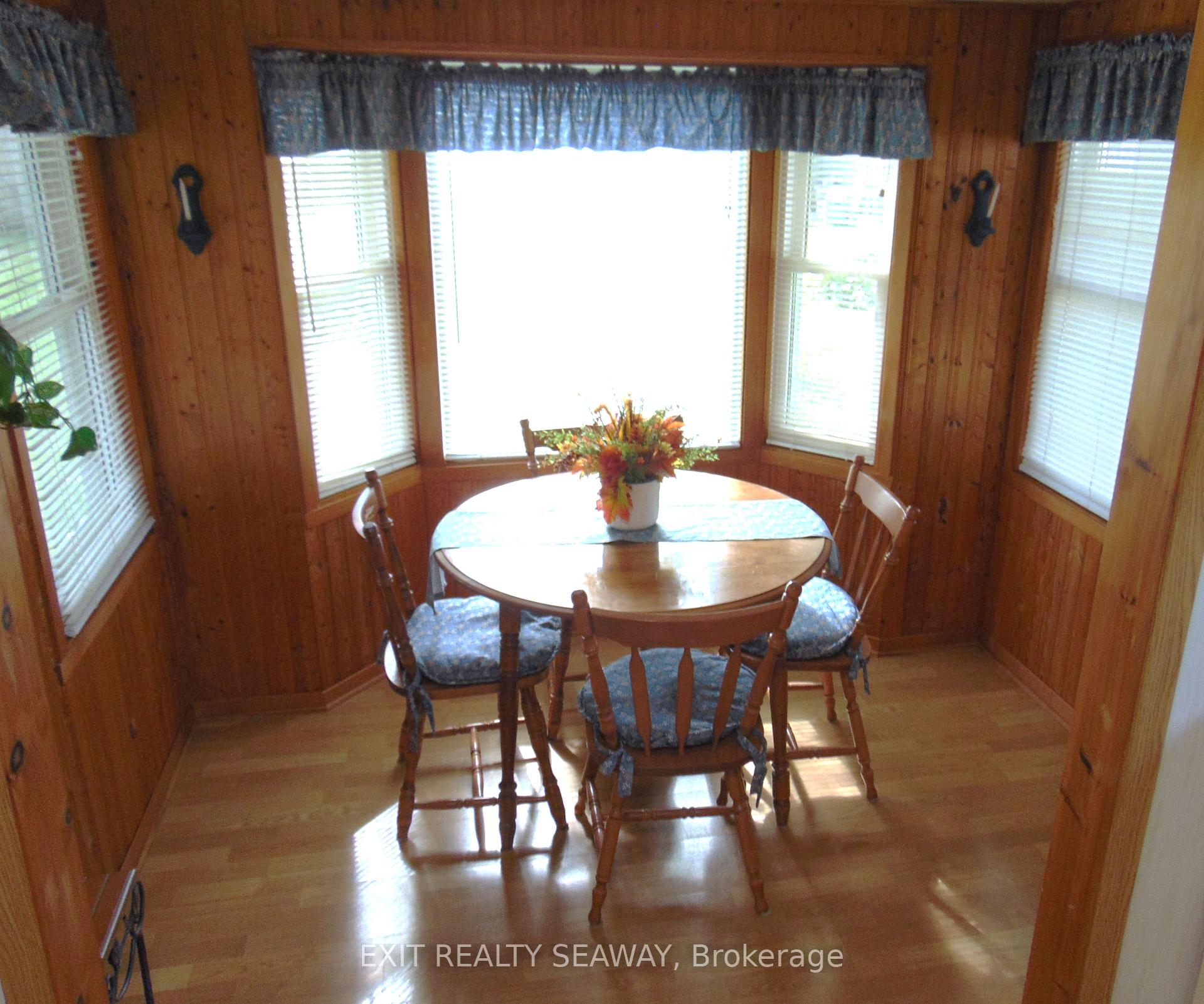 Photo 6 of 6242 Maple Avenue, South Glengarry, South Glengarry (Lancaster) Twp — HOMEH
