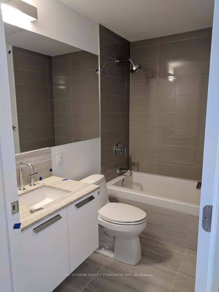 Photo 7 of Unit 1813, 50 Charles Street E, Toronto, Church-Yonge Corridor — HOMEH
