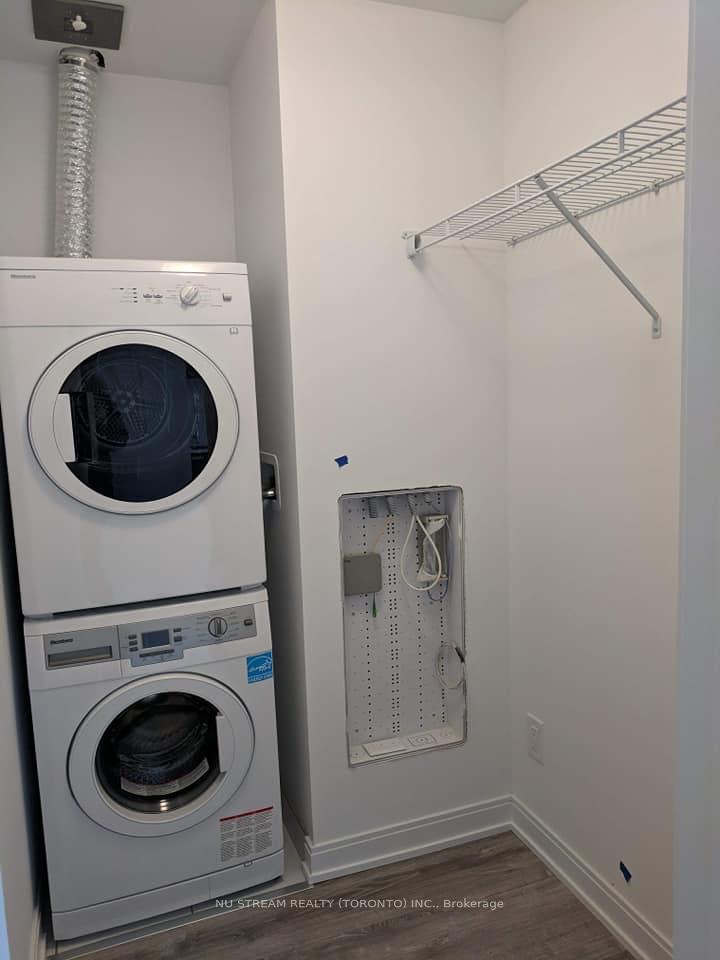 Photo 8 of Unit 1813, 50 Charles Street E, Toronto, Church-Yonge Corridor — HOMEH