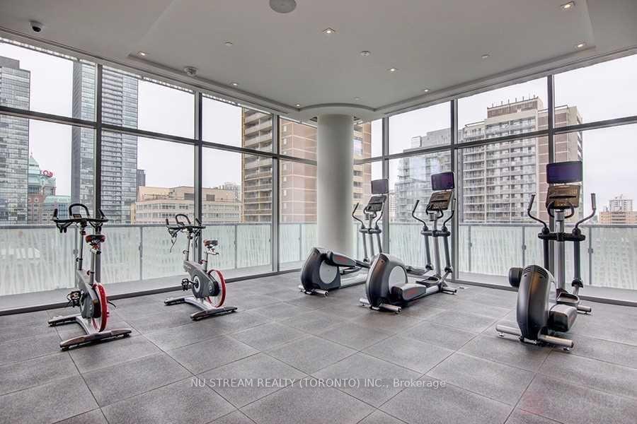 Photo 10 of Unit 1813, 50 Charles Street E, Toronto, Church-Yonge Corridor — HOMEH