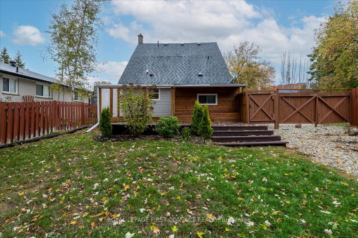 Photo 29 of 2 George Street, Innisfil, Cookstown — HOMEH