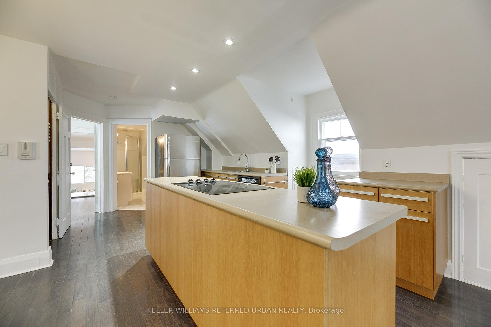 Photo 66 of 244 Winona Drive, Toronto, Oakwood Village — HOMEH