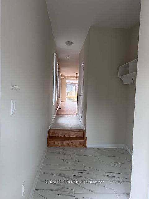 Photo 4 of 1417 Oakmont Common, Burlington, Tyandaga — HOMEH