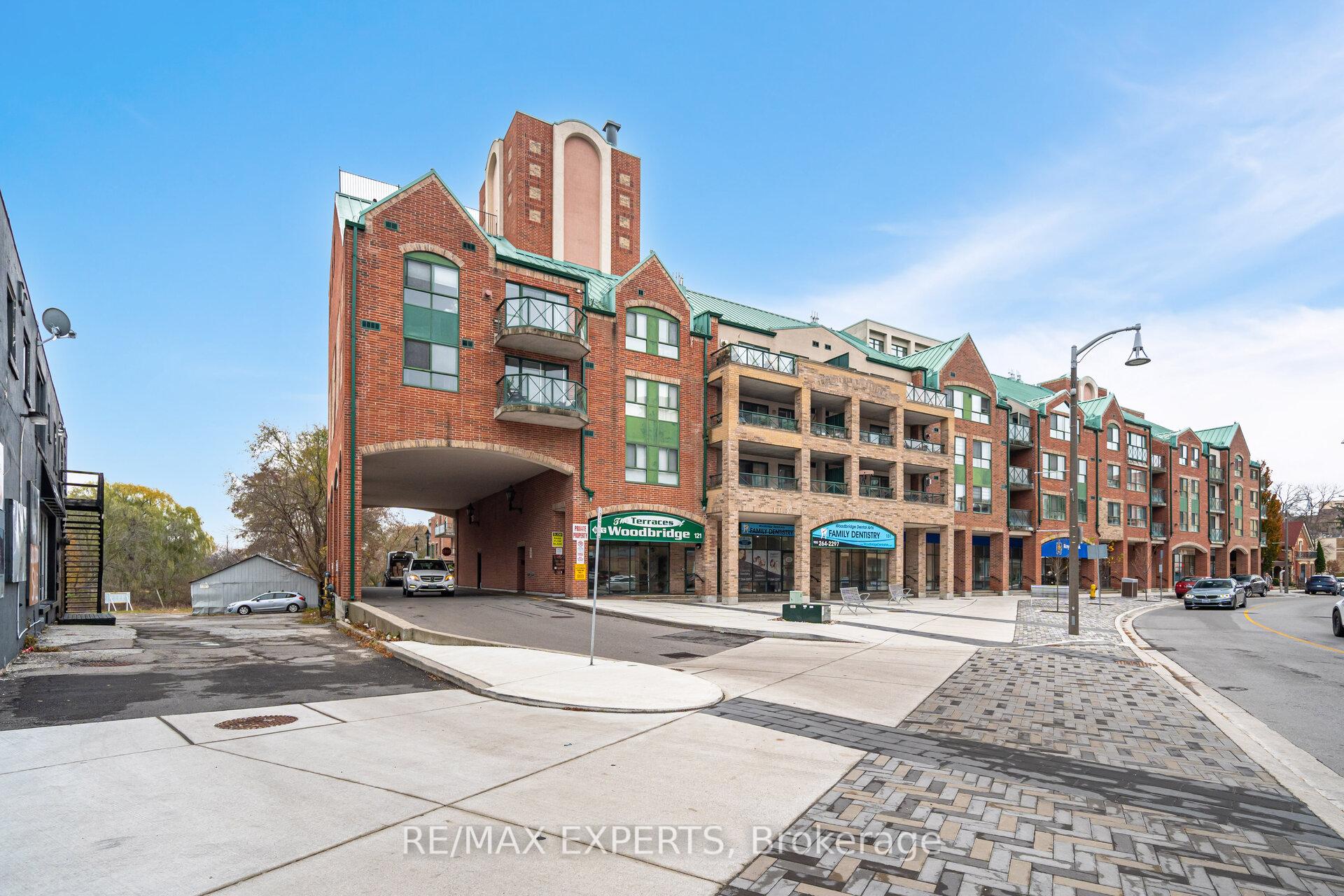 Front of Unit 323, 121 Woodbridge Avenue