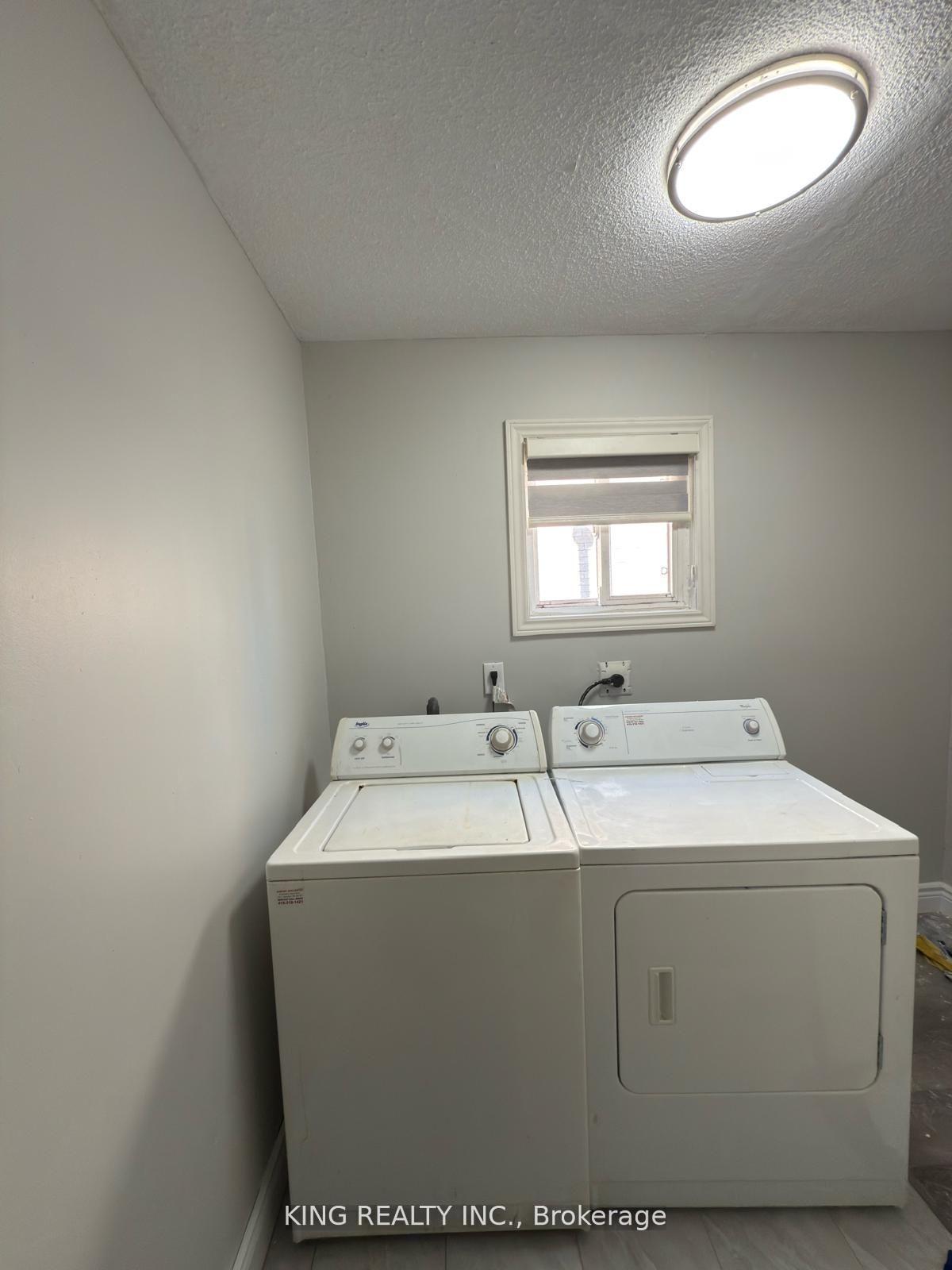 Photo 13 of 7 Clydesdale Circle, Brampton, Fletcher's Creek South — HOMEH
