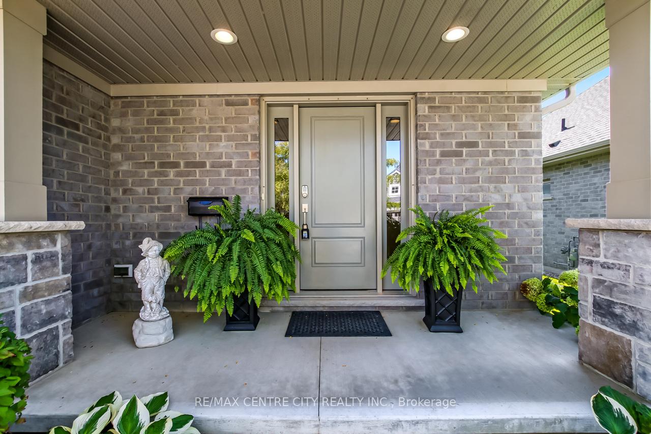 Photo 2 of Unit 8, 234 Peach Tree Boulevard, St. Thomas — HOMEH