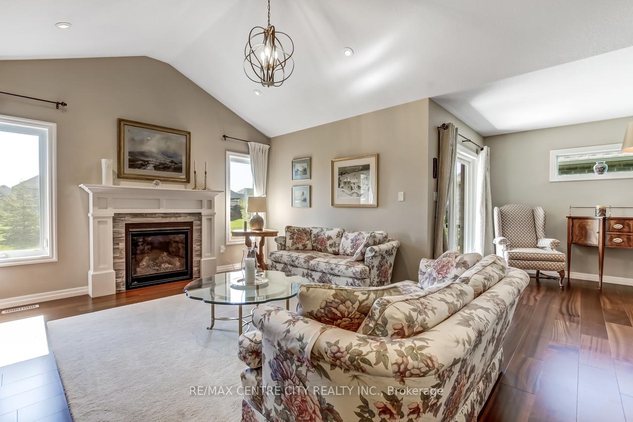 Photo 11 of Unit 8, 234 Peach Tree Boulevard, St. Thomas — HOMEH