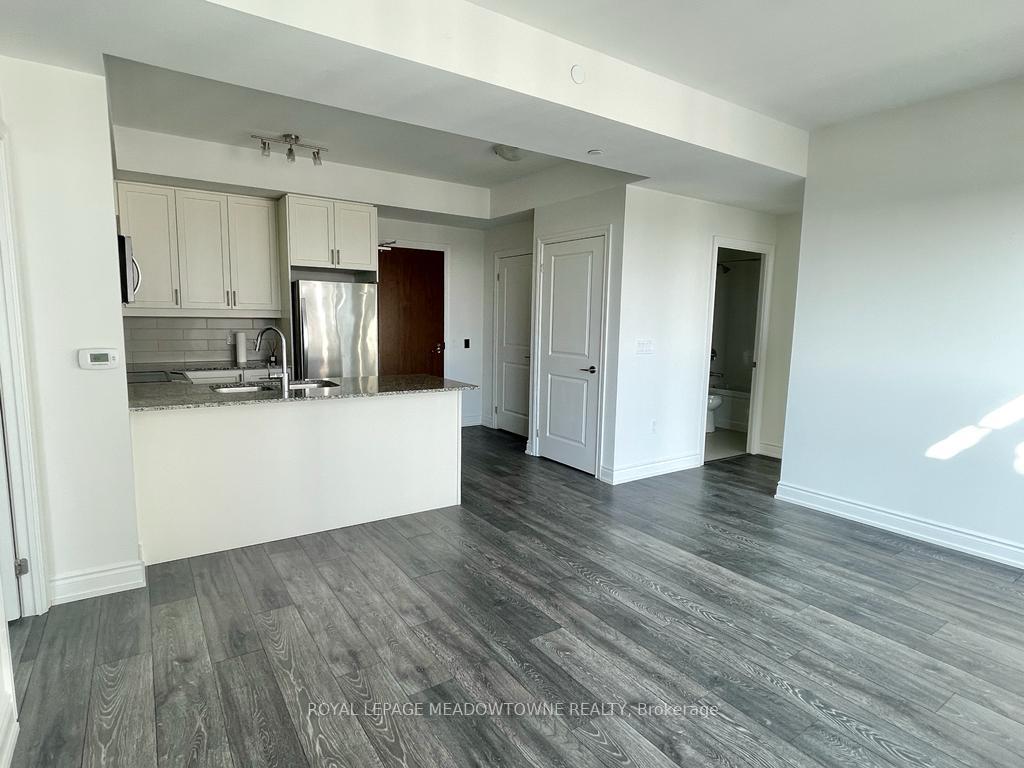 Photo 6 of Unit 603, 1050 Main Street E, Milton, Dempsey — HOMEH