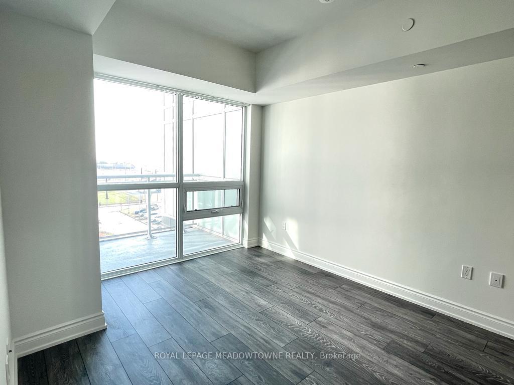 Photo 9 of Unit 603, 1050 Main Street E, Milton, Dempsey — HOMEH