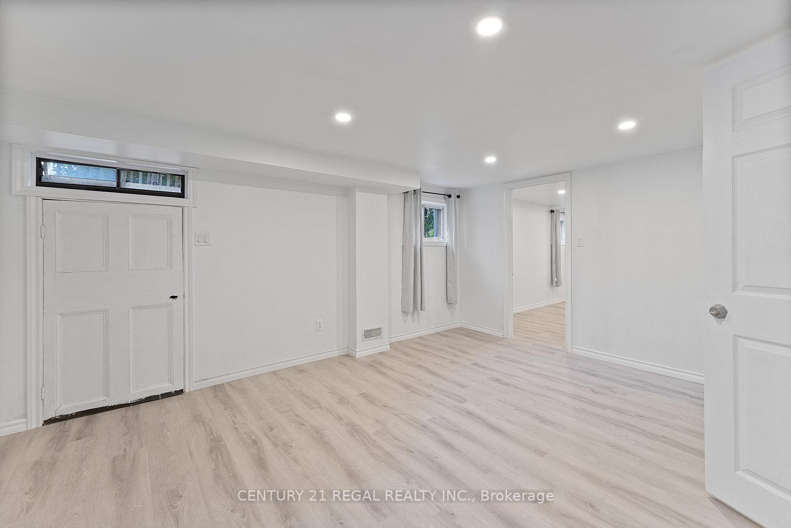 Photo 23 of 21 Louisa Drive, Guelph, St. George's — HOMEH