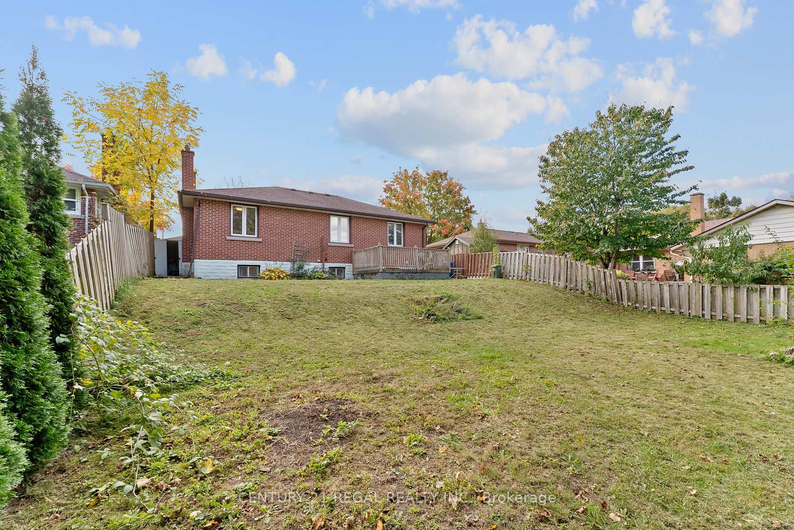 Photo 41 of 21 Louisa Drive, Guelph, St. George's — HOMEH