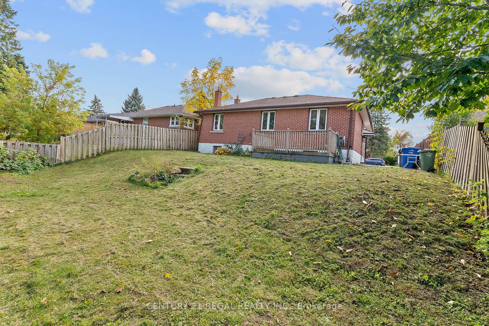 Photo 42 of 21 Louisa Drive, Guelph, St. George's — HOMEH