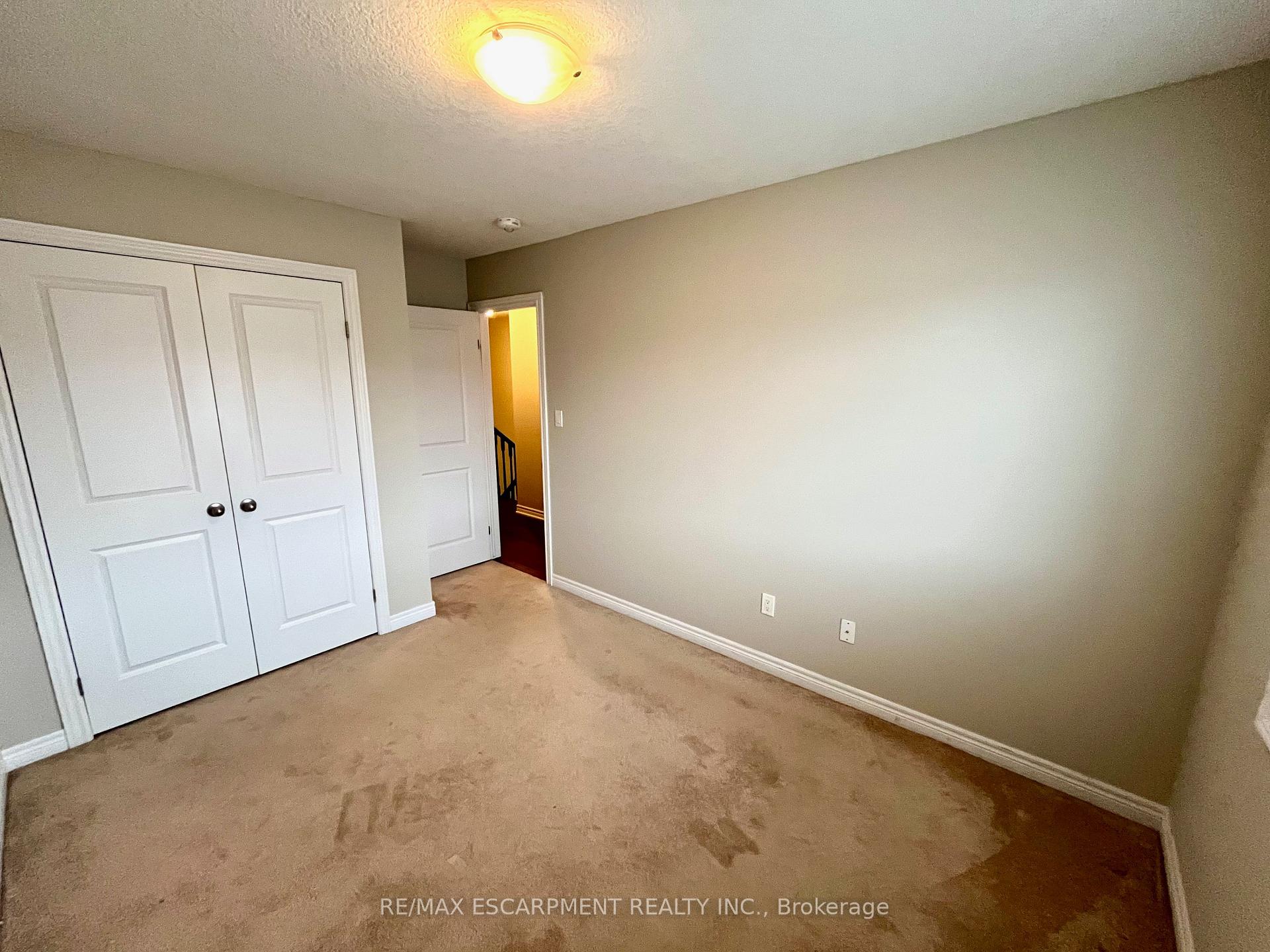 Photo 18 of 7 Pinot Crescent, Hamilton, Fruitland — HOMEH
