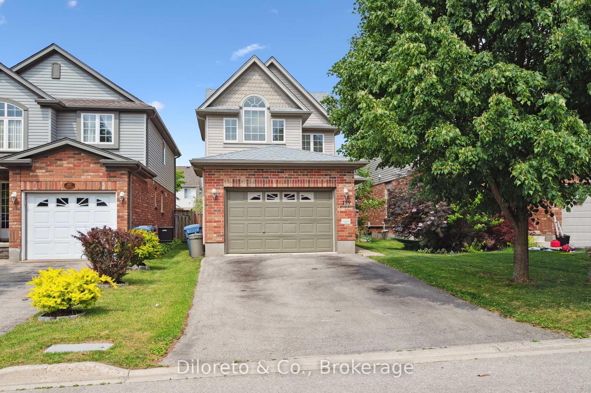 Photo 23 of 159 Lynch Circle, Guelph, Pineridge/Westminster Woods — HOMEH