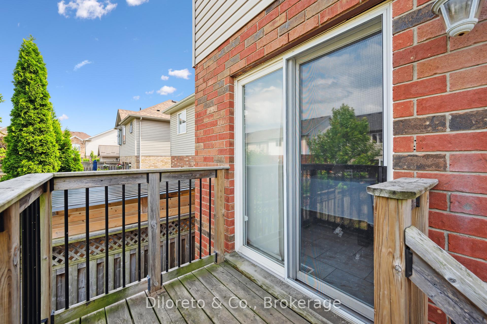 Photo 54 of 159 Lynch Circle, Guelph, Pineridge/Westminster Woods — HOMEH