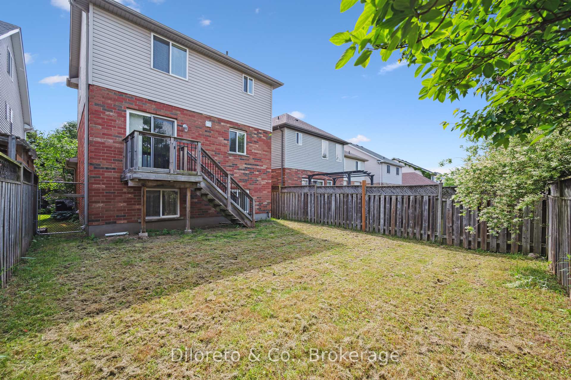 Photo 57 of 159 Lynch Circle, Guelph, Pineridge/Westminster Woods — HOMEH