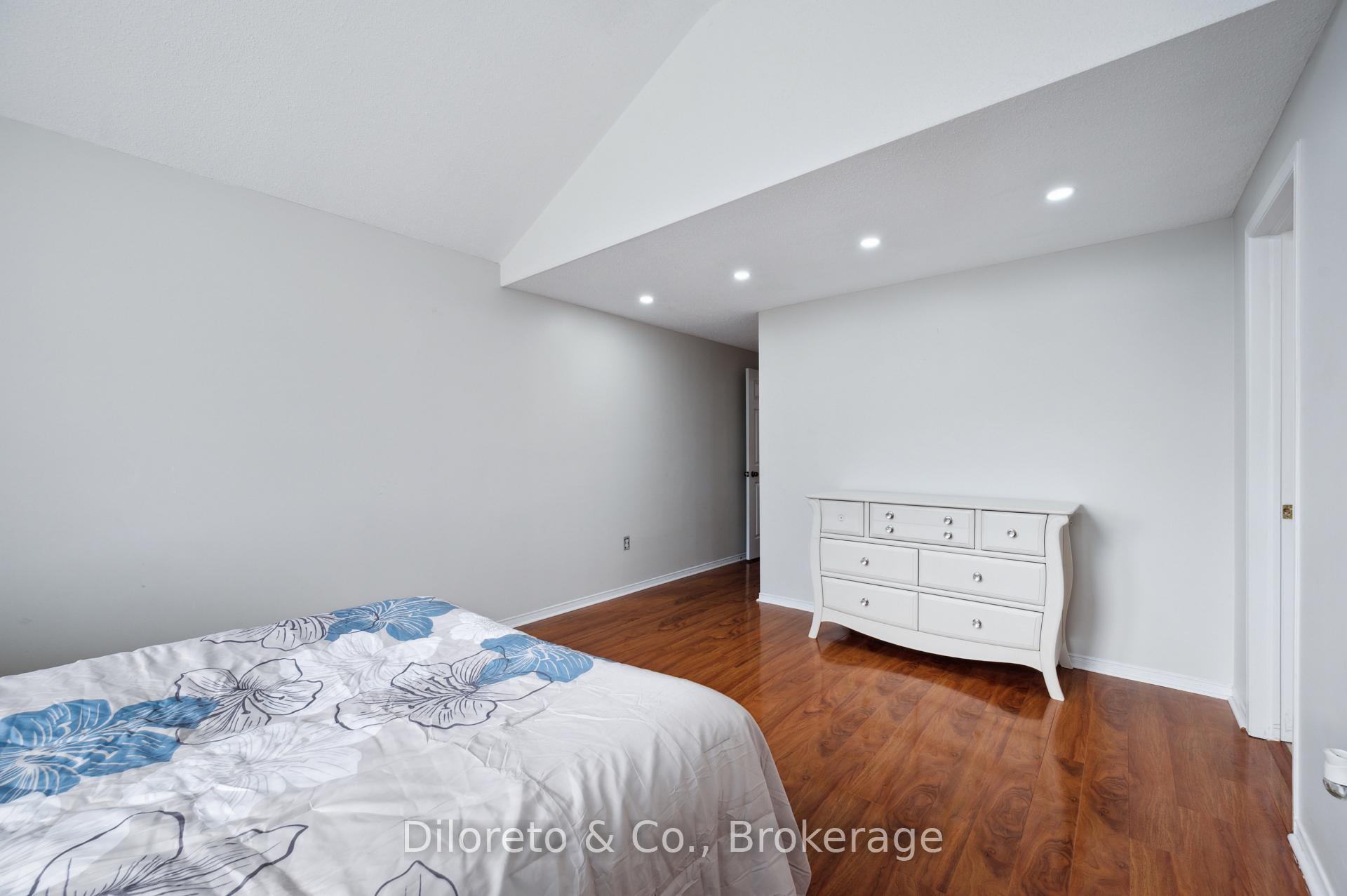 Photo 63 of 159 Lynch Circle, Guelph, Pineridge/Westminster Woods — HOMEH
