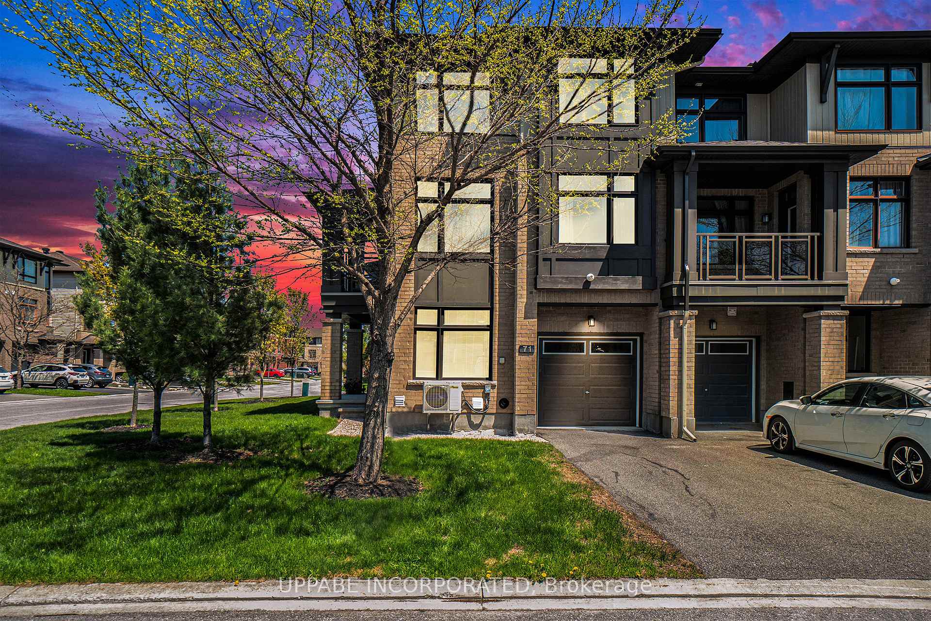 Photo 2 of 71 Blueheart Bay, Ottawa, Barrhaven - Longfields — HOMEH