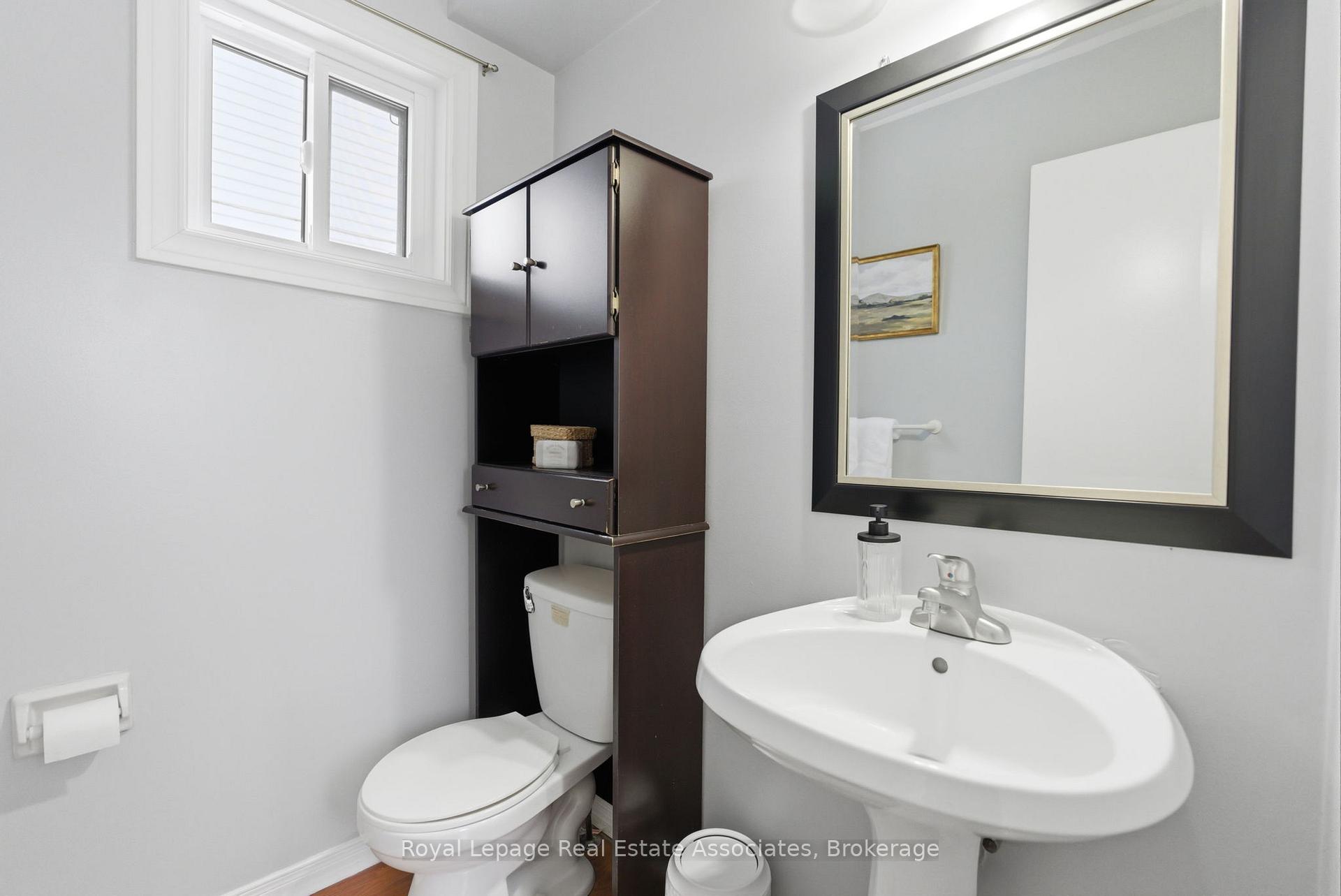 Photo 22 of 38 Bluebell Crescent, Whitby, Lynde Creek — HOMEH