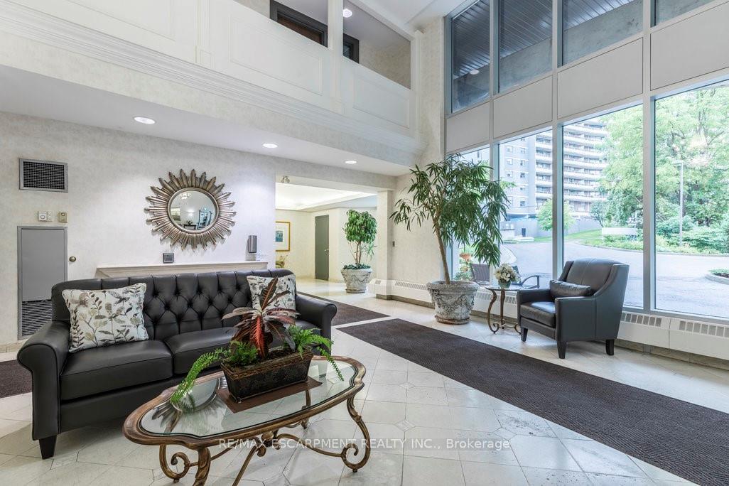 Photo 2 of Unit 604, 77 Governors Road, Hamilton, Dundas — HOMEH
