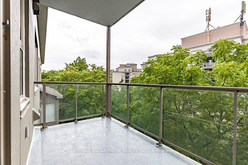 Photo 7 of Unit 604, 77 Governors Road, Hamilton, Dundas — HOMEH