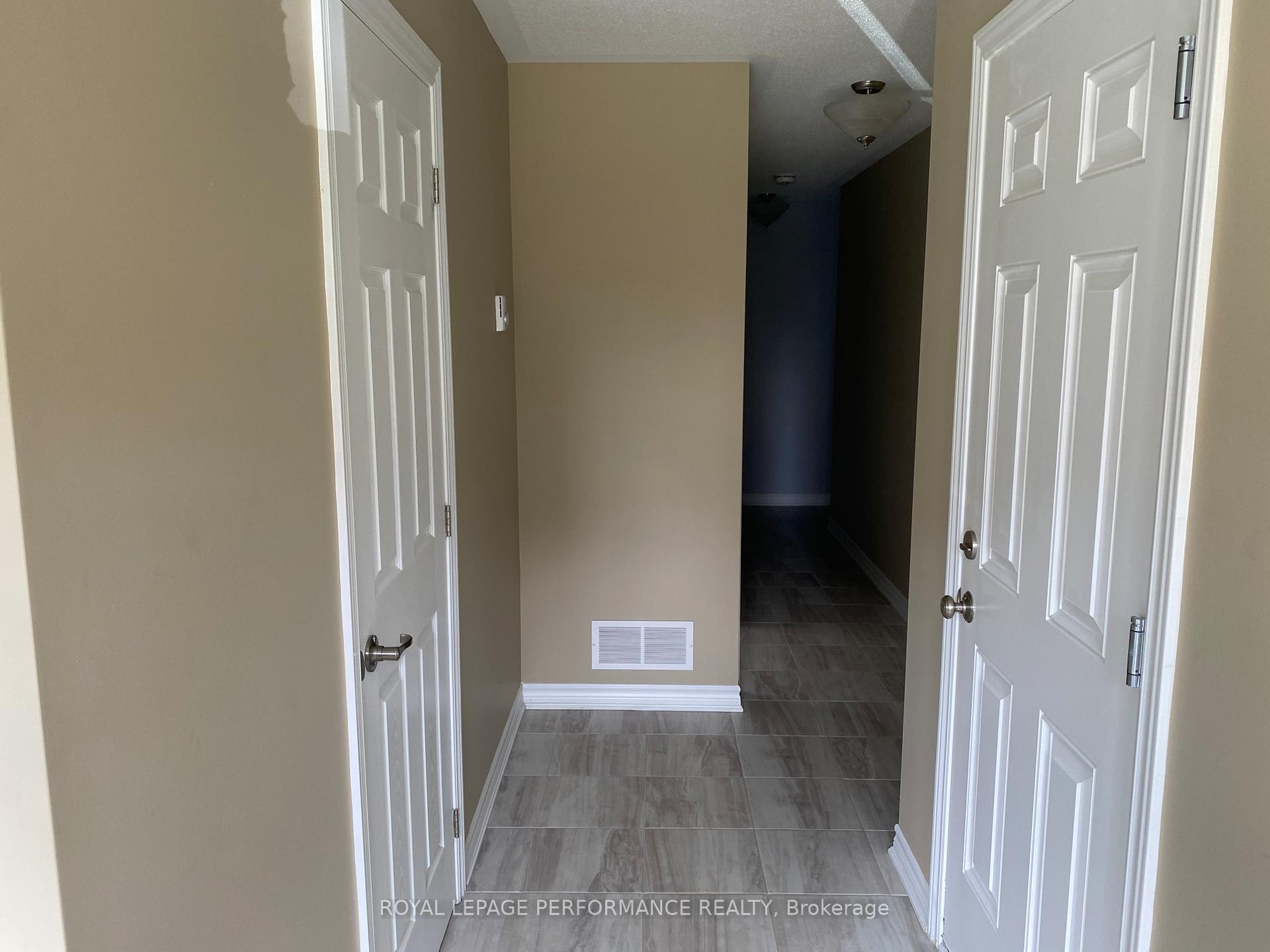 Photo 4 of 108 Helenium Lane, Ottawa, Avalon West — HOMEH