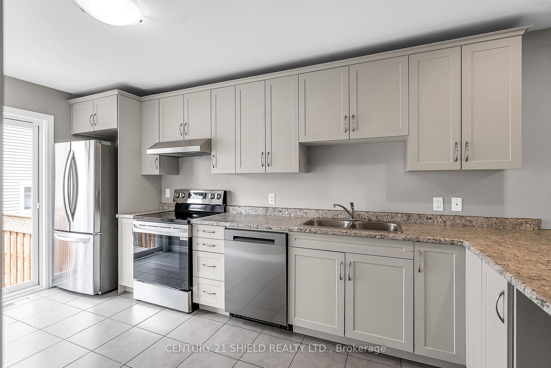 Photo 9 of 225 Third Street W, Cornwall — HOMEH