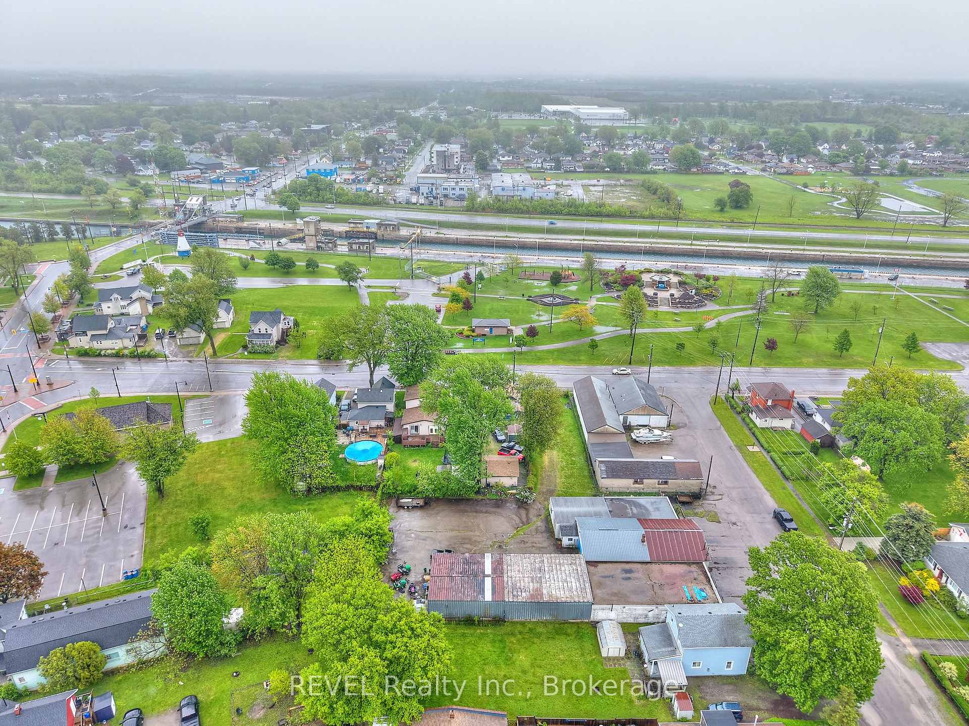 Photo 7 of 23 Amelia Street, Port Colborne, Main Street — HOMEH