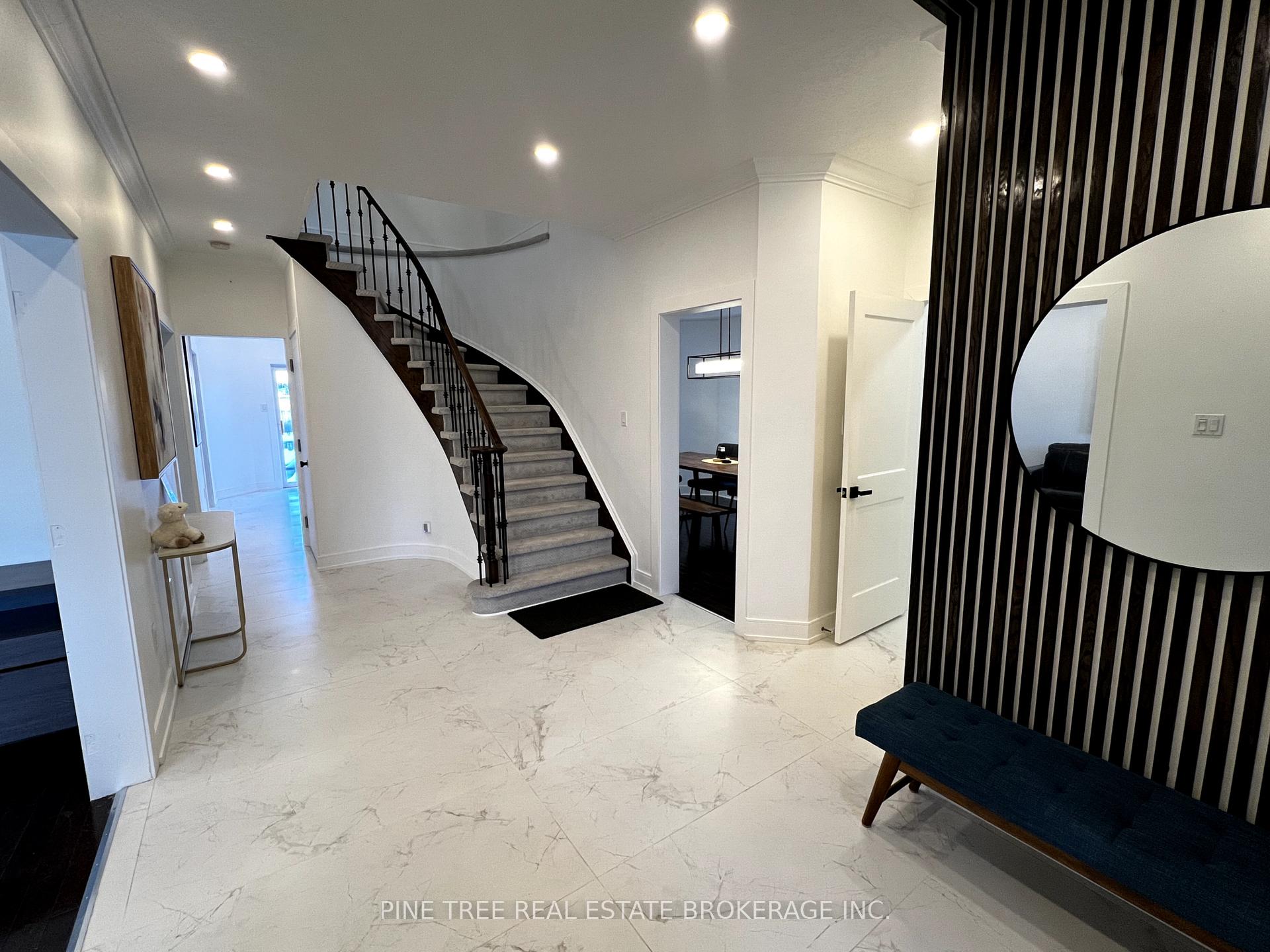 Photo 5 of Unit M&2nd, 62 Joseph Crescent, Barrie, Painswick South — HOMEH