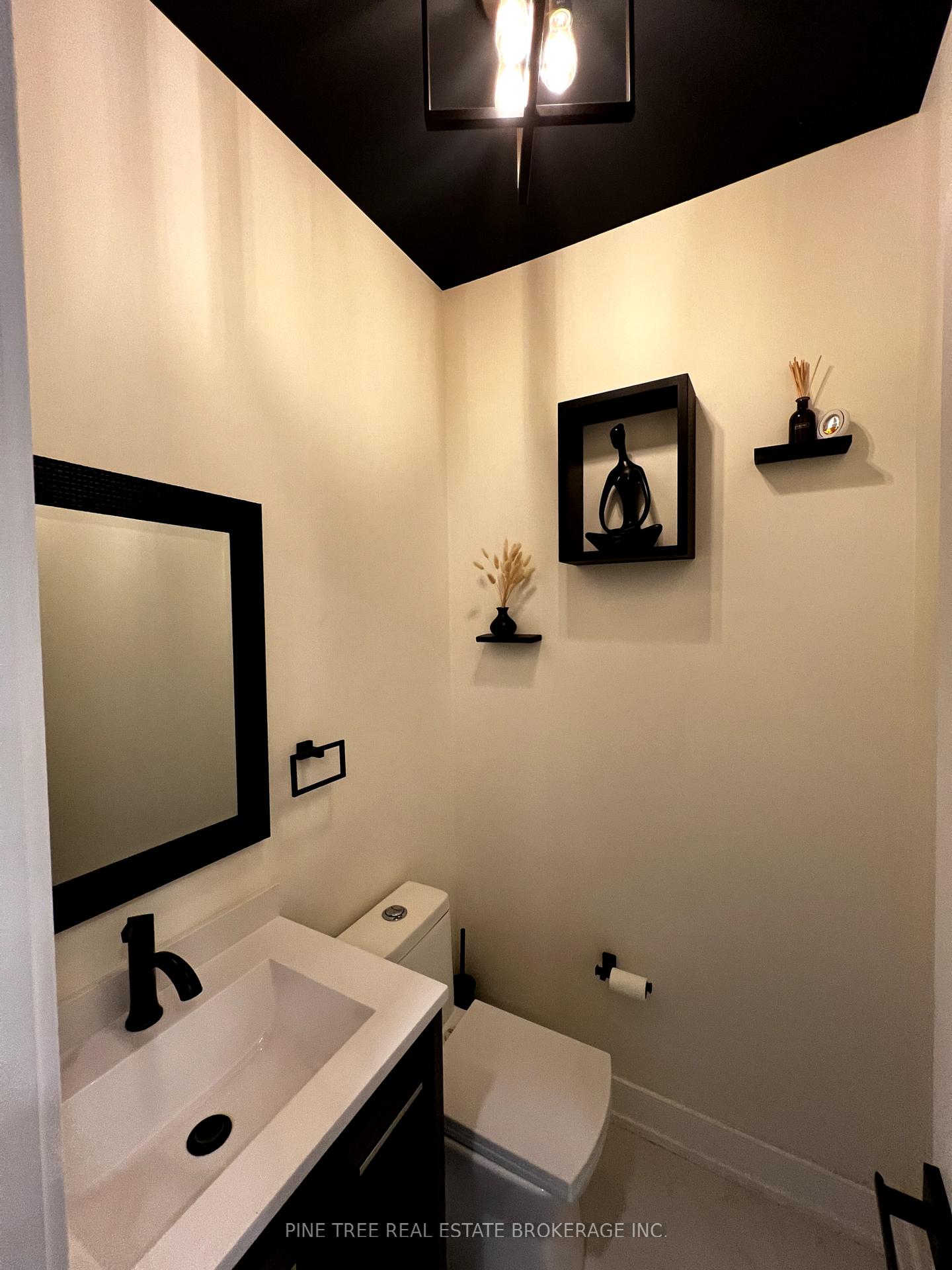 Photo 7 of Unit M&2nd, 62 Joseph Crescent, Barrie, Painswick South — HOMEH
