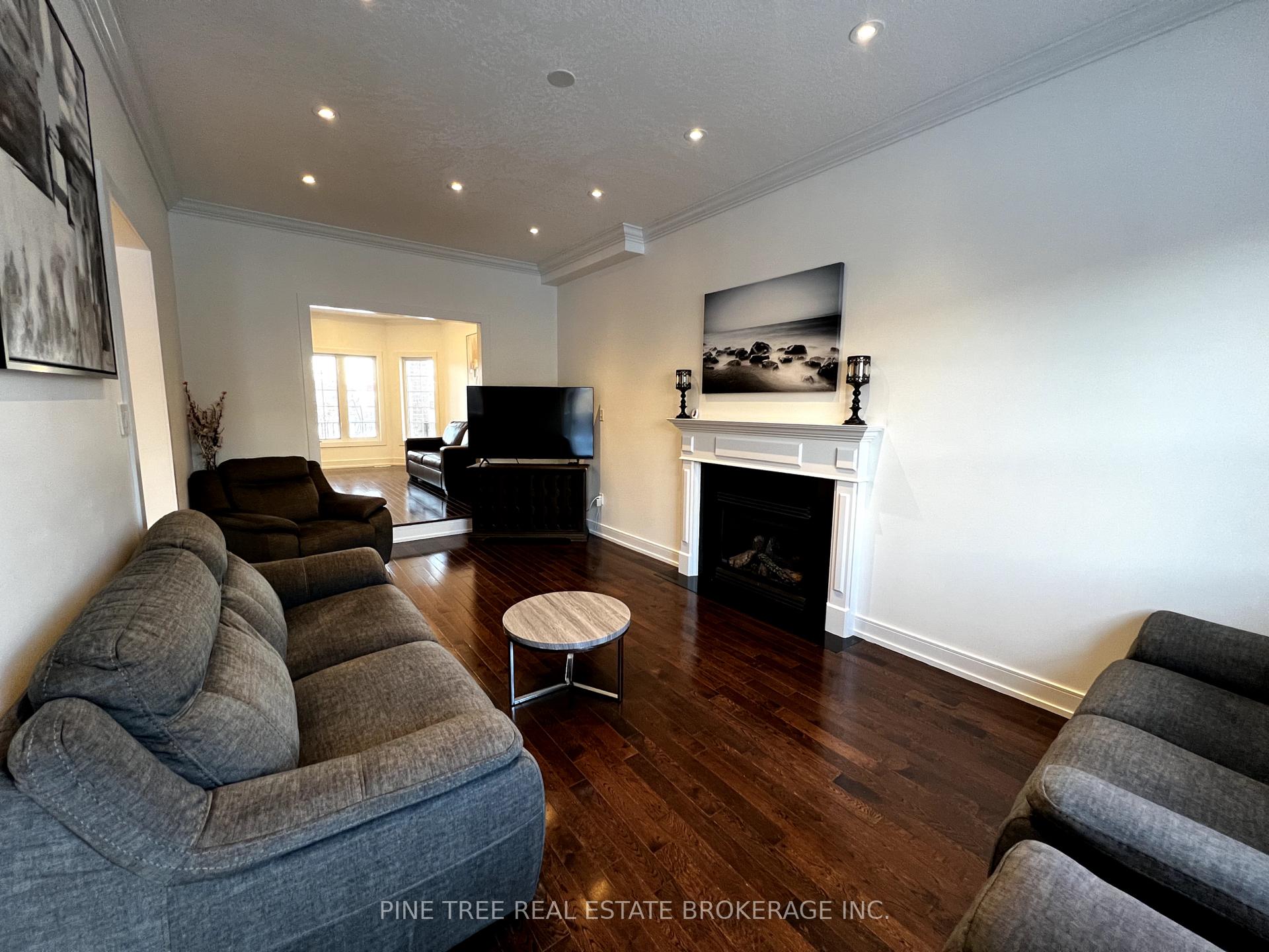 Photo 14 of Unit M&2nd, 62 Joseph Crescent, Barrie, Painswick South — HOMEH