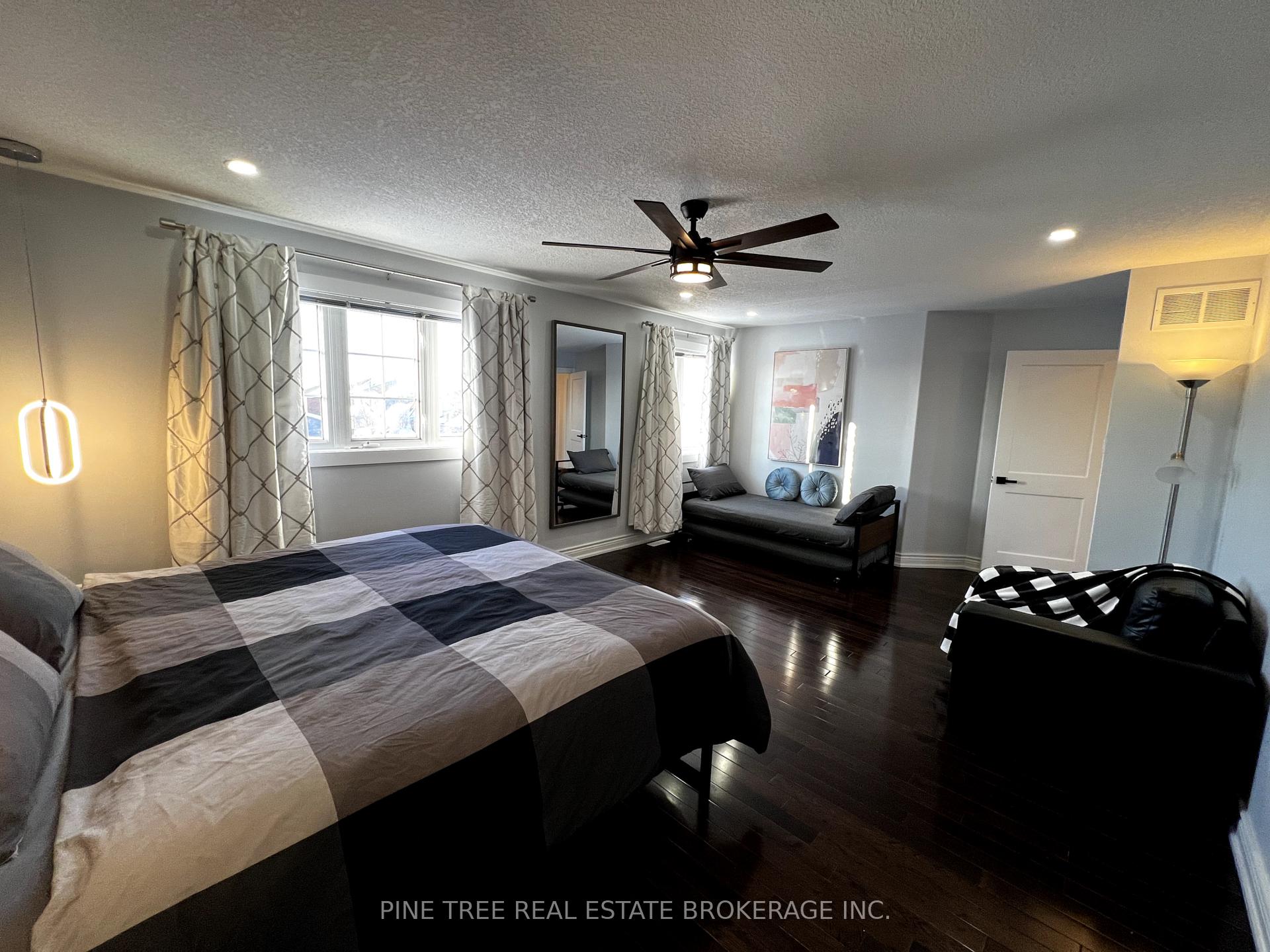 Photo 30 of Unit M&2nd, 62 Joseph Crescent, Barrie, Painswick South — HOMEH