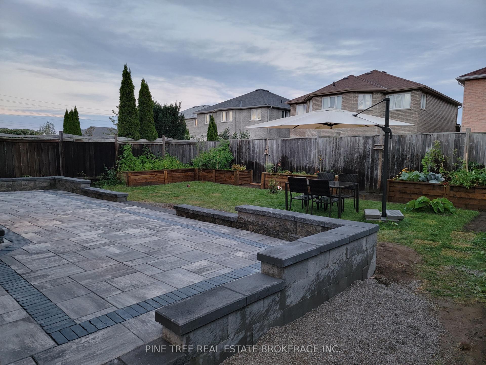 Photo 37 of Unit M&2nd, 62 Joseph Crescent, Barrie, Painswick South — HOMEH
