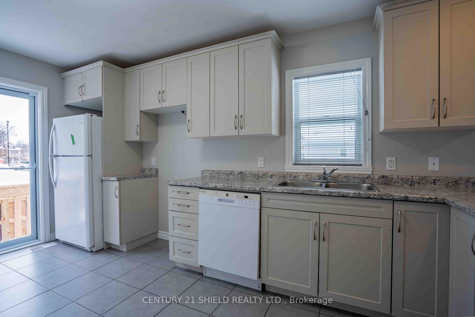 Photo 9 of 223 Third Street W, Cornwall — HOMEH