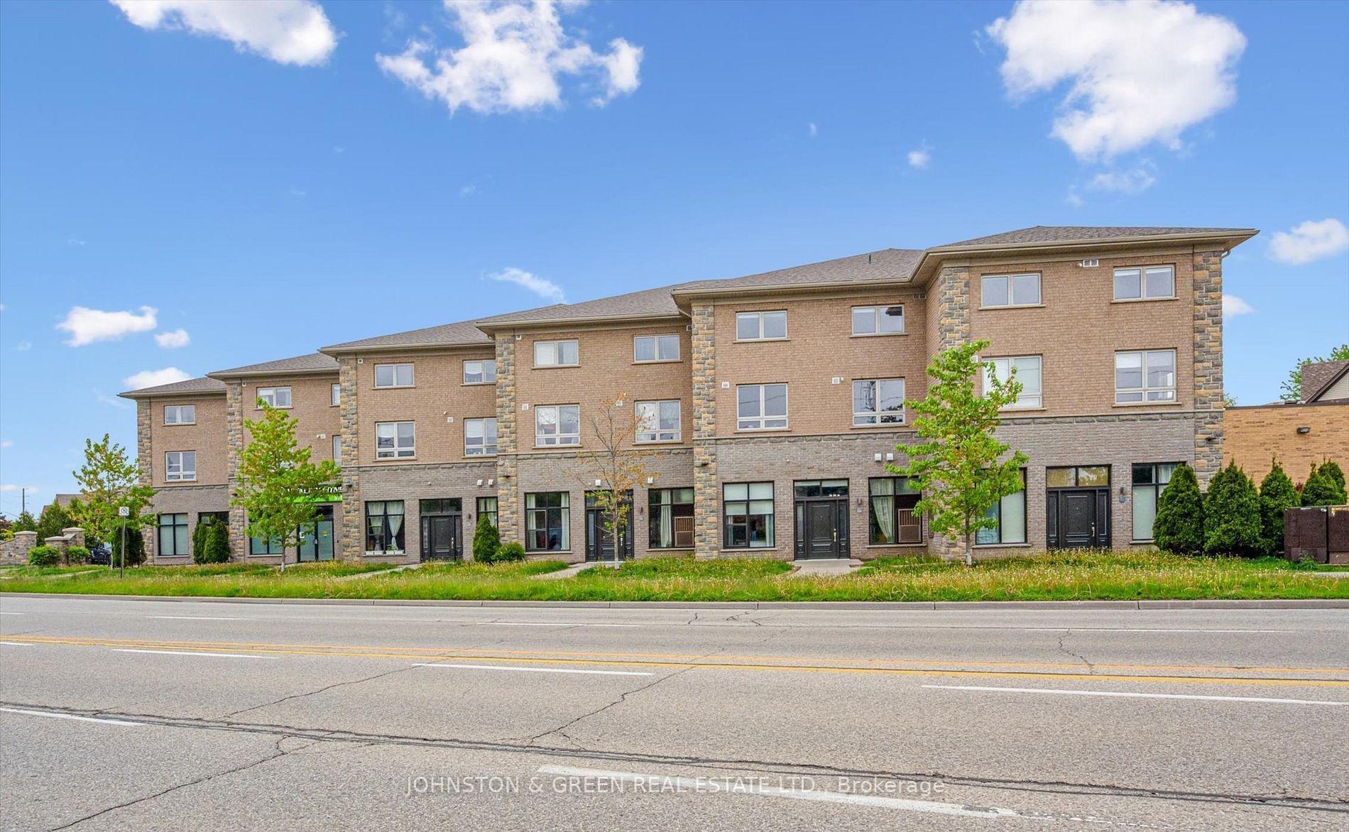 Front of Unit 210, 904 Paisley Road
