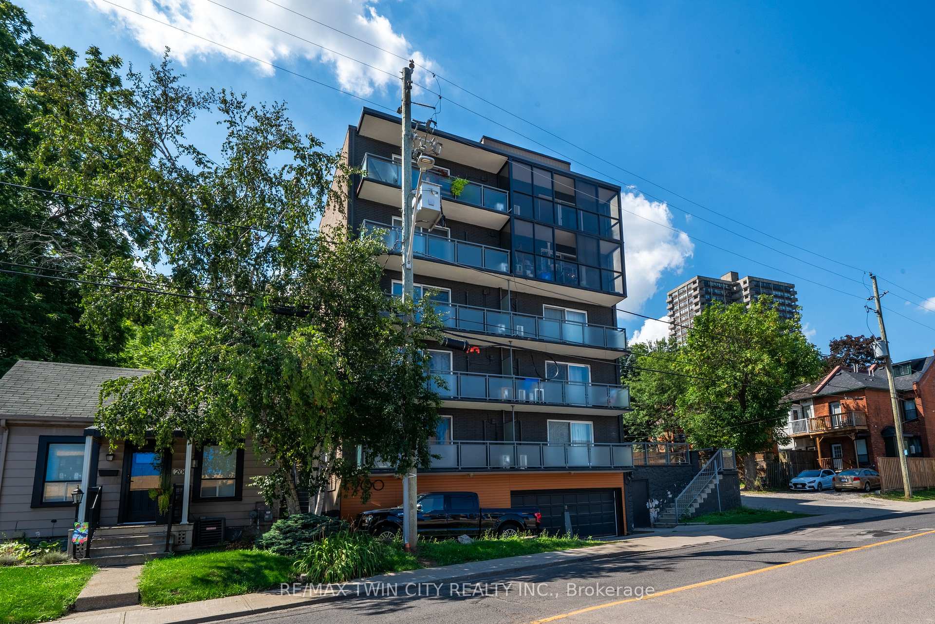 Photo 1 of Unit 504, 200 Charlton Avenue E, Hamilton, Corktown — HOMEH