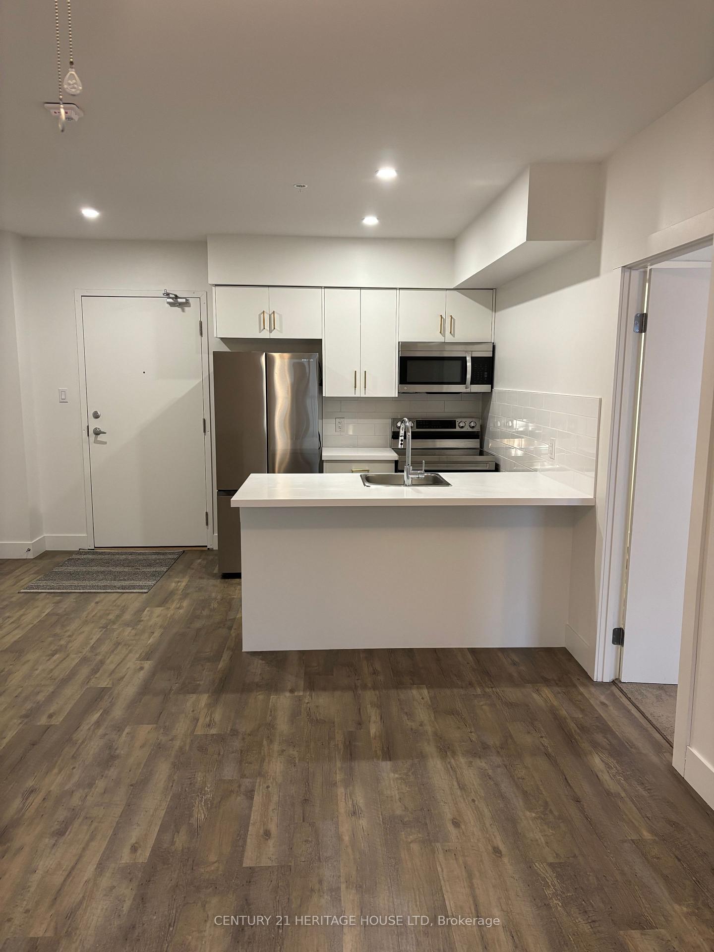Photo 4 of Unit 302, 69 Curtis Street, St. Thomas — HOMEH