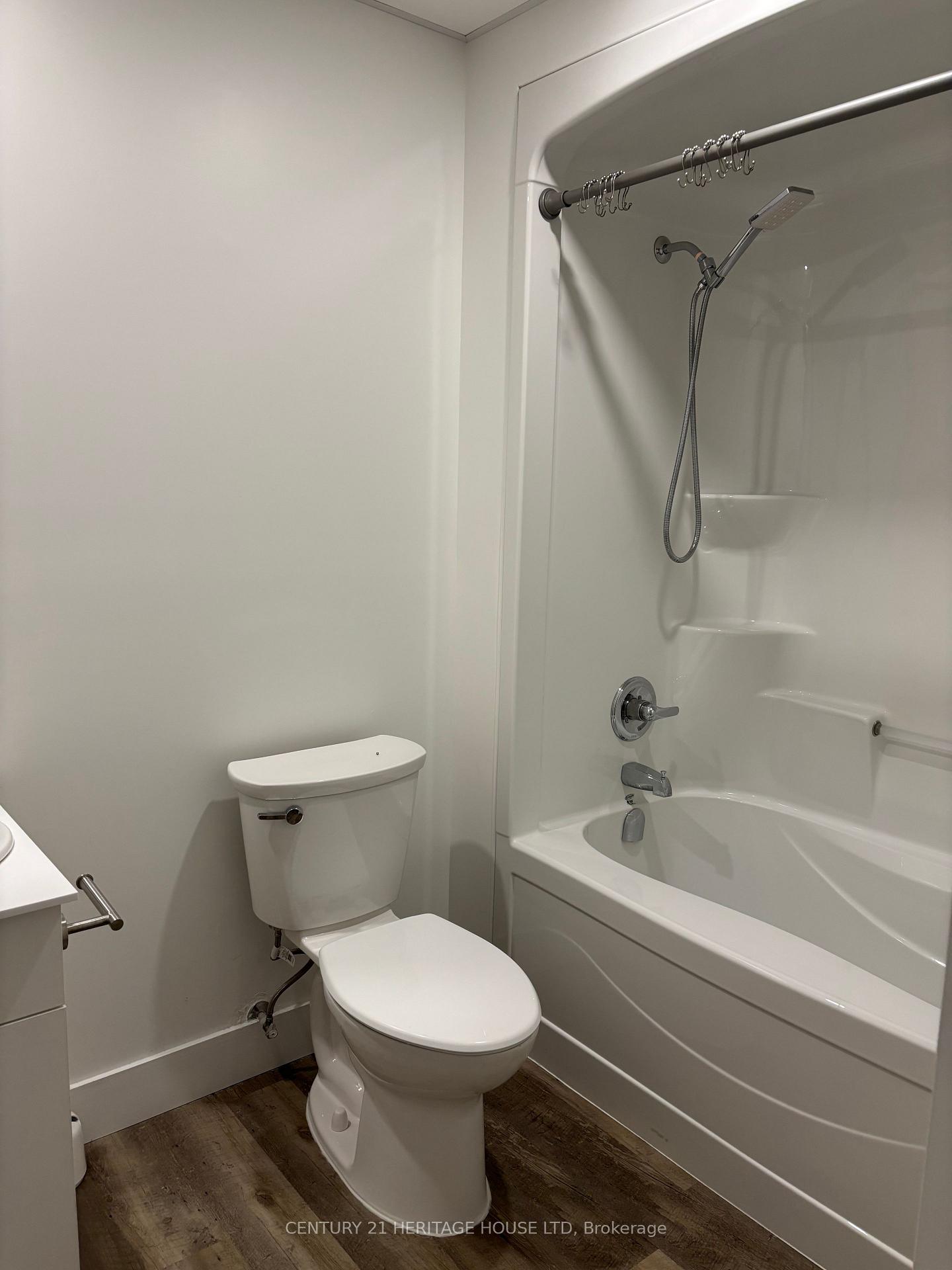 Photo 6 of Unit 302, 69 Curtis Street, St. Thomas — HOMEH