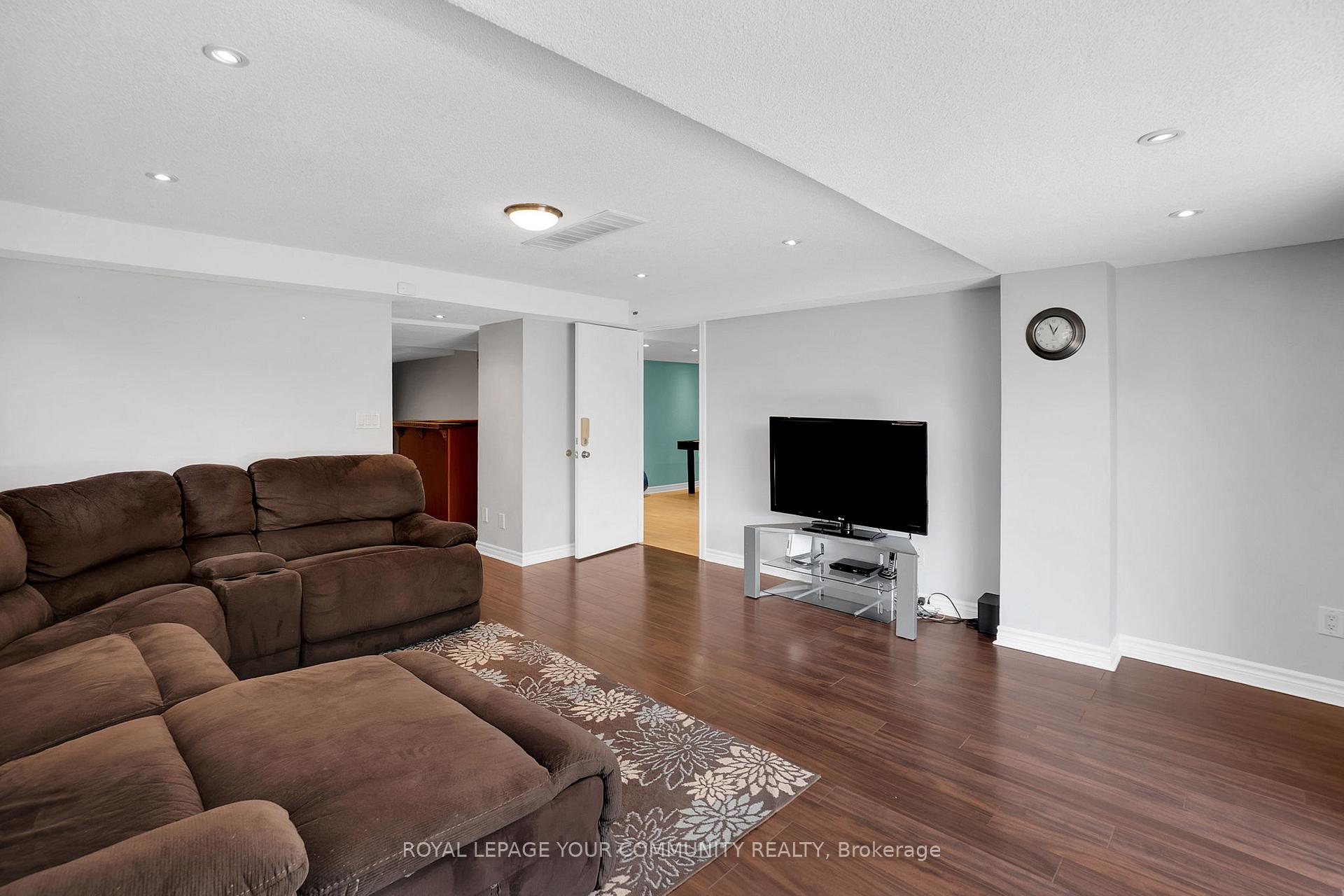 Photo 21 of 11 Evans Ridge, Caledon, Bolton North — HOMEH